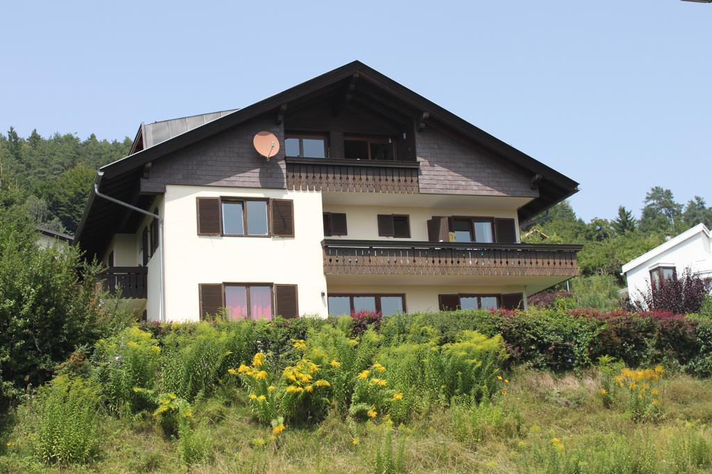 Appartementhaus Karawankenpromenade フェルデン・アム・ヴェルターゼー エクステリア 写真