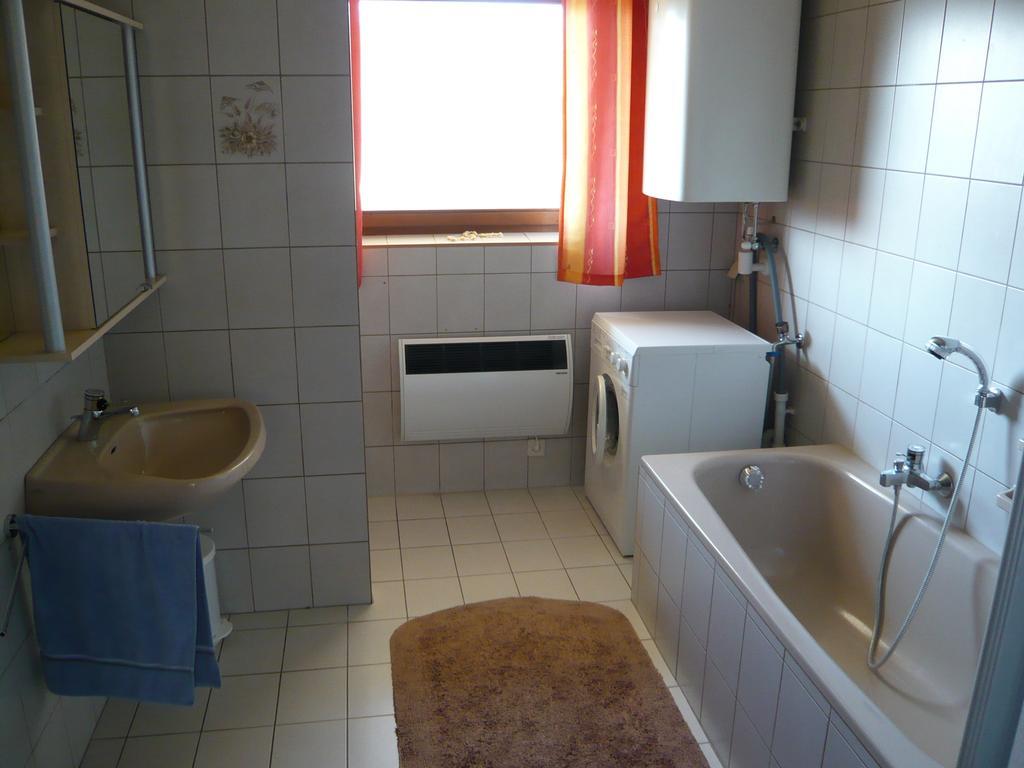Appartementhaus Karawankenpromenade フェルデン・アム・ヴェルターゼー 部屋 写真